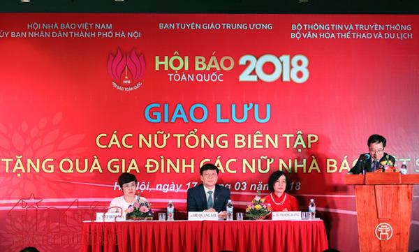 Hội Báo toàn quốc lần đầu tiên có giao lưu với các nữ tổng biên tập ảnh 1